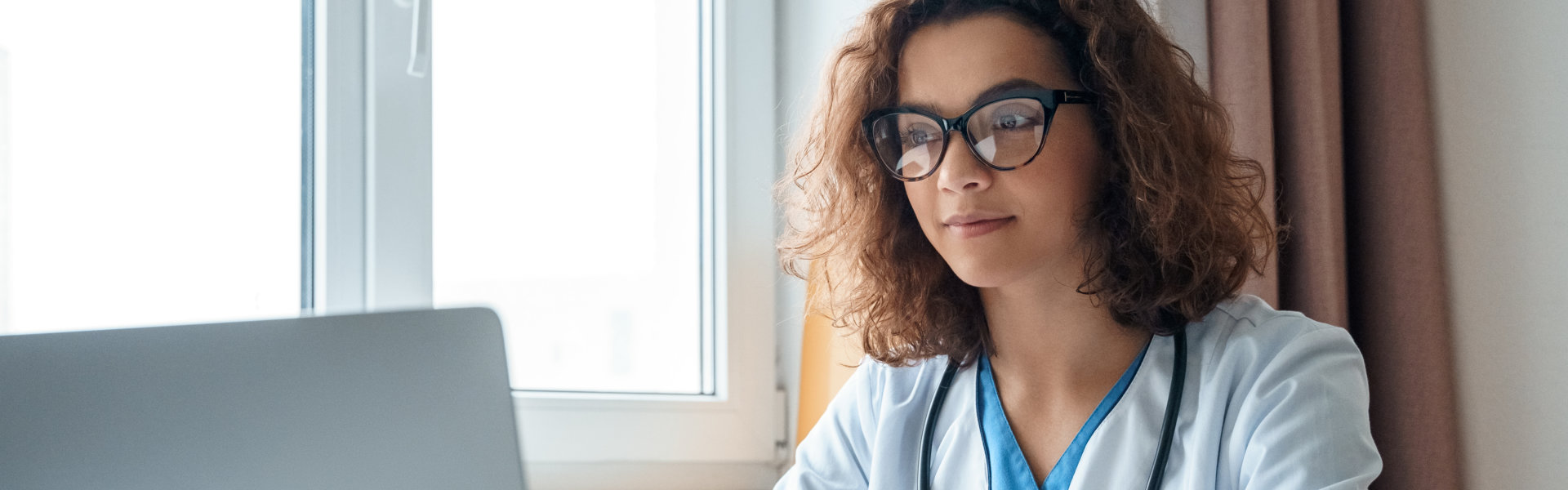doctor using laptop